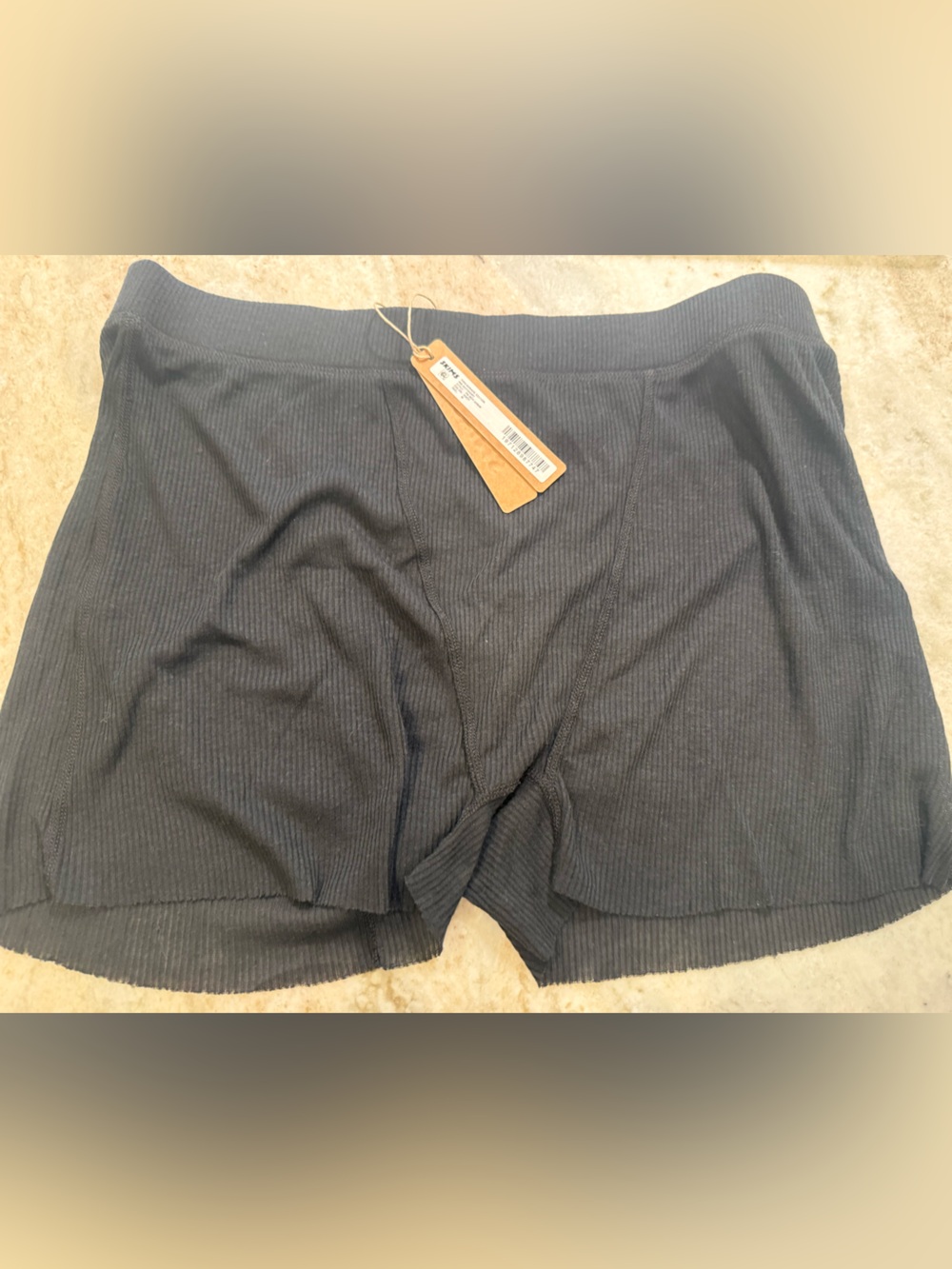 Skims Ribbed Black Lounge Shorts Medium NWT